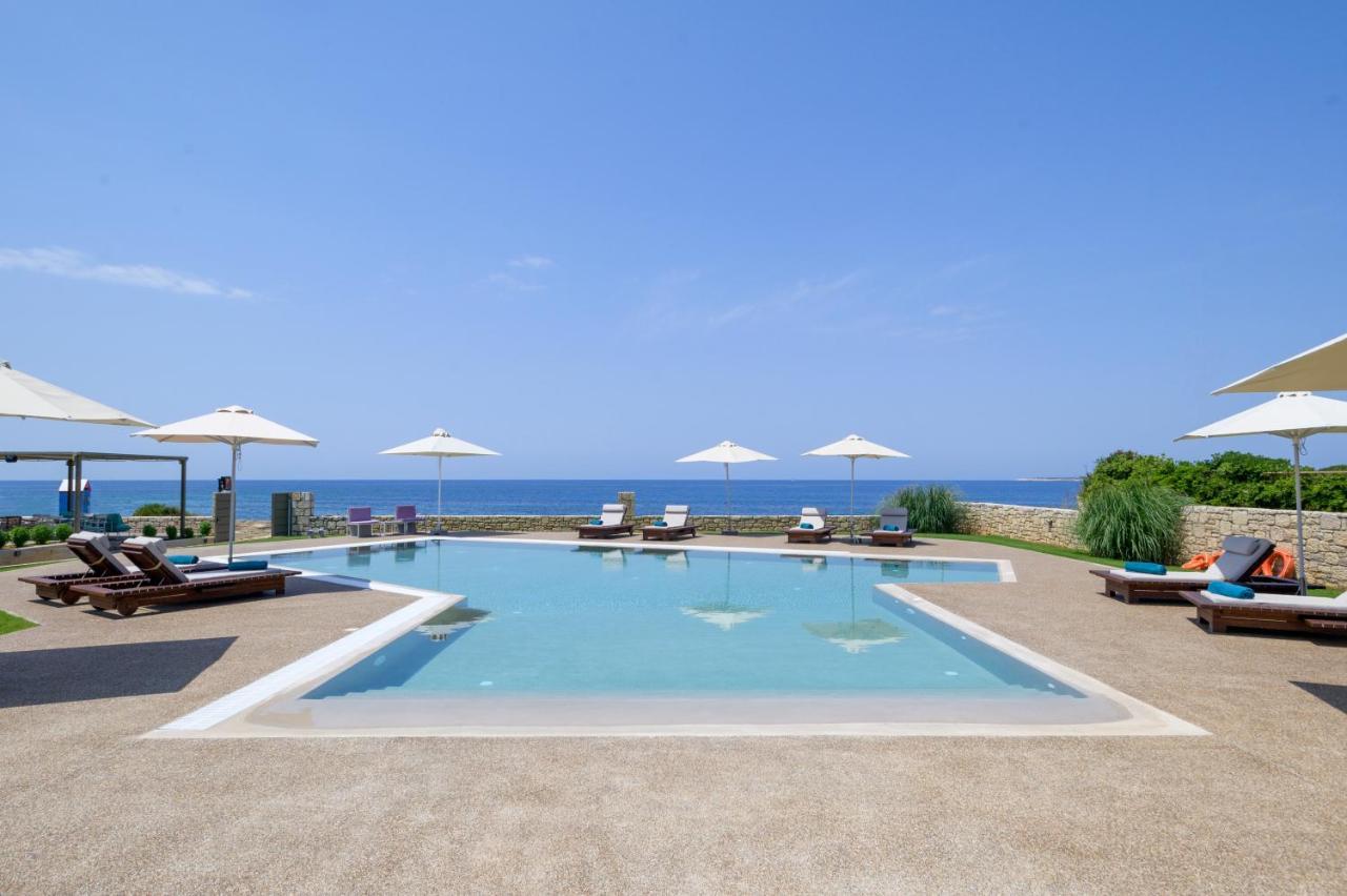Callisto Seaside Homes&Suites Marathópolis Exterior foto