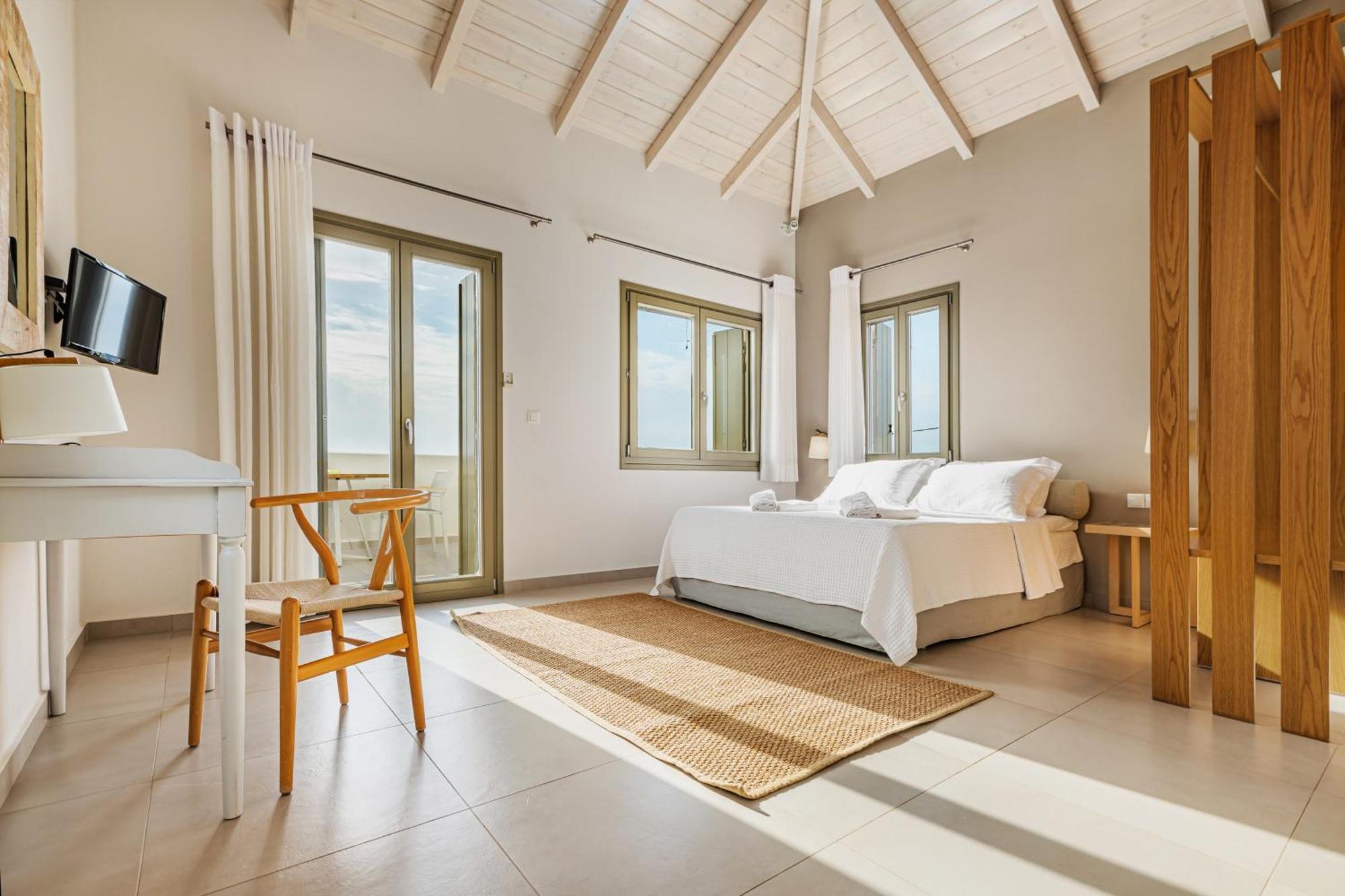 Callisto Seaside Homes&Suites Marathópolis Exterior foto