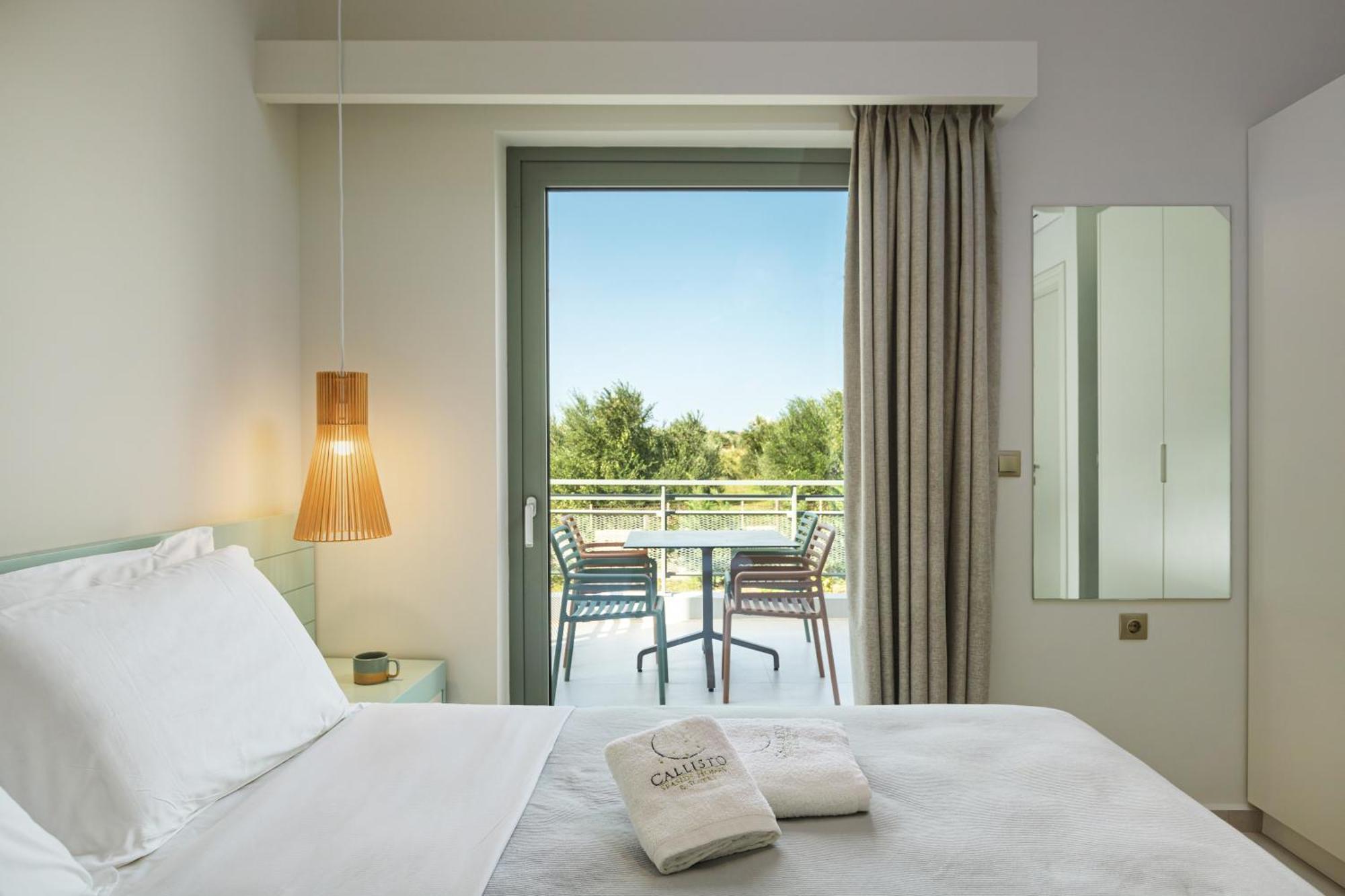 Callisto Seaside Homes&Suites Marathópolis Exterior foto