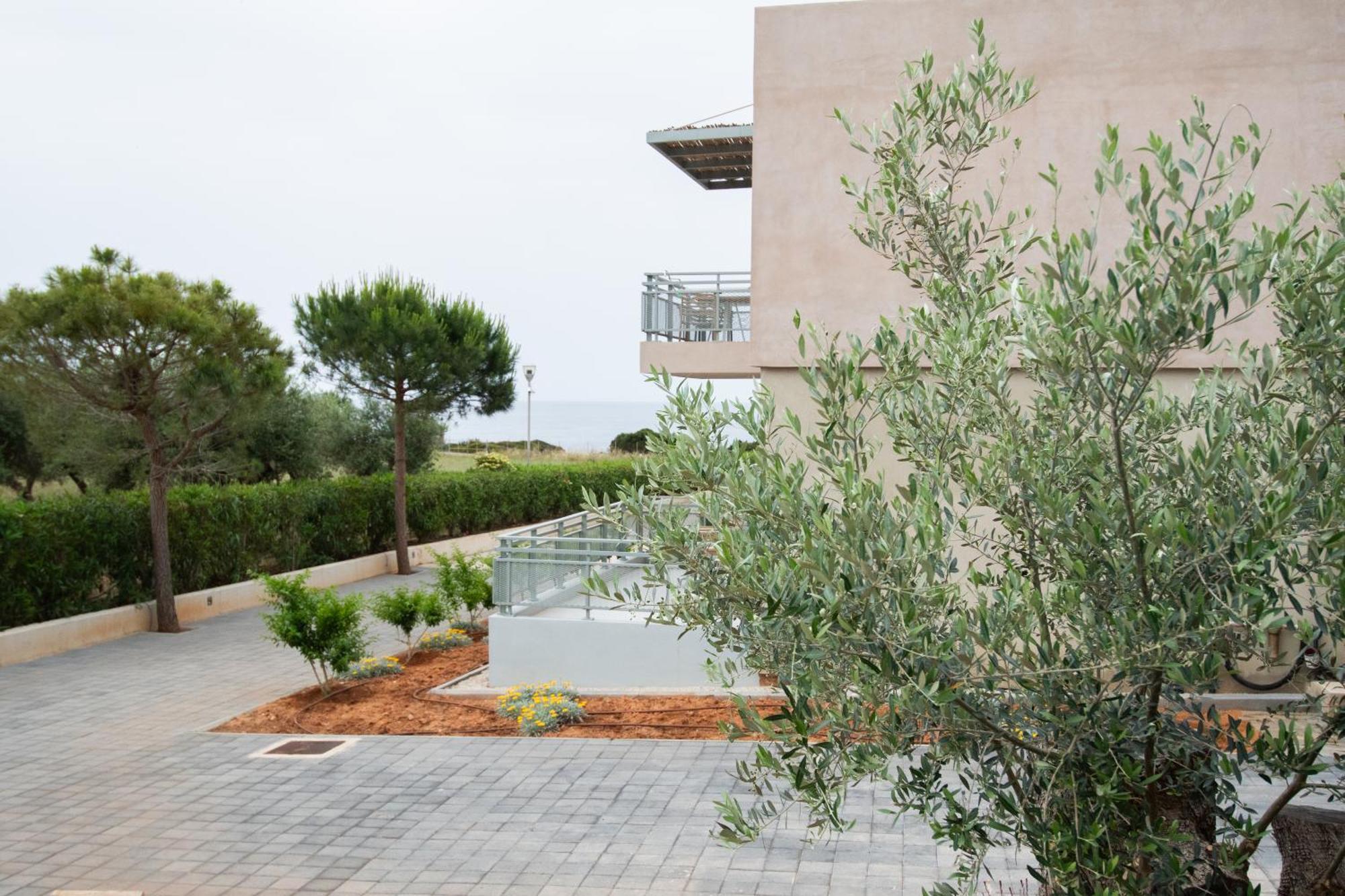 Callisto Seaside Homes&Suites Marathópolis Exterior foto